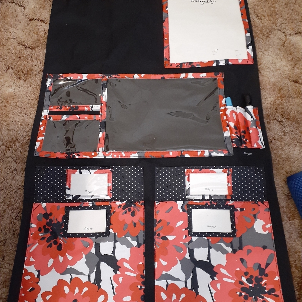 Thirty-one Gifts Wall Organizer